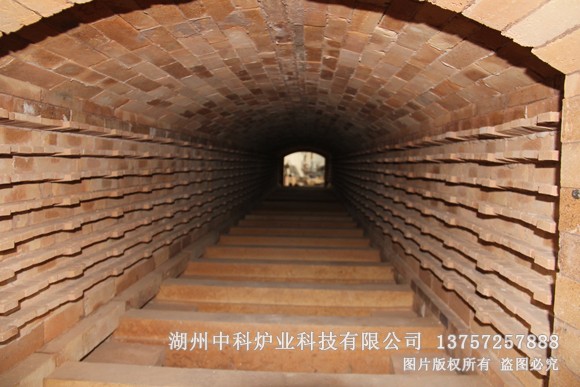 �ƗUʽ��̎���t���a��